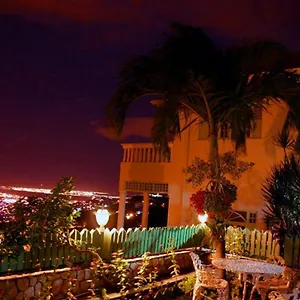 City View 2*, Kingston Jamaica