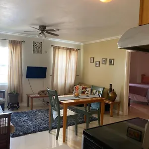 Dawn's Comfort Zone , Kingston Jamaica